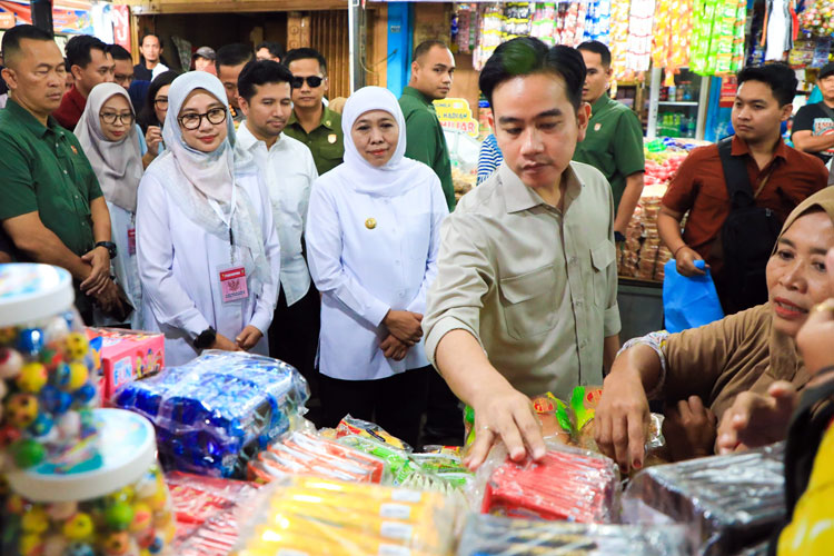 wapres-dan-gubernur-khofifah-blusukan-ke-pasar-rogojampi,-pastikan-harga-terkendali-–-times-banyuwangi