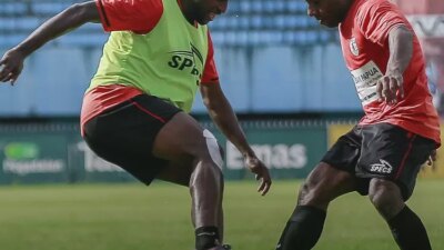 bukan-di-papua,-persipura-jayapura-bakal-tc-di-jogja!-targetkan-3-pemain-asing-gabung