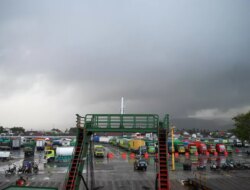 Cuaca Buruk, Gelombang Tinggi Selat Bali Diprediksi hingga Tiga Hari ke Depan