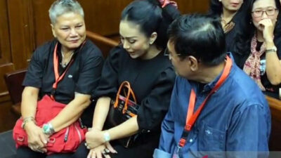 ganjar-pranowo-hingga-krisdayanti-hadiri-sidang-hasto-kristiyanto,-kasus-harun-masiku-jadi-sorotan-publik-–-times-banyuwangi