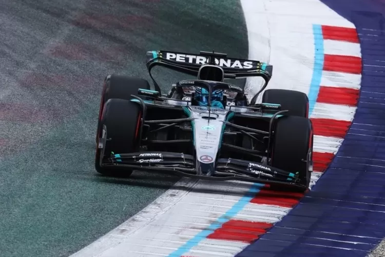 george-russell-tercepat-di-fp1-f1-austria,-rookie-f2-curi-perhatian