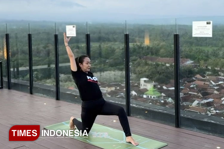 ikut-workshop-mindfulness-di-kokoon-hotel-banyuwangi-bersama-psikolog-dan-terapis-yoga-profesional-–-times-banyuwangi