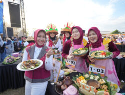 Meriah di Puncak HUT ke-107 Kota Mojokerto, Festival Rujak Ulek hingga Dahsyat Spektakuler – TIMES Banyuwangi
