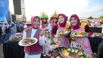 meriah-di-puncak-hut-ke-107-kota-mojokerto,-festival-rujak-ulek-hingga-dahsyat-spektakuler-–-times-banyuwangi
