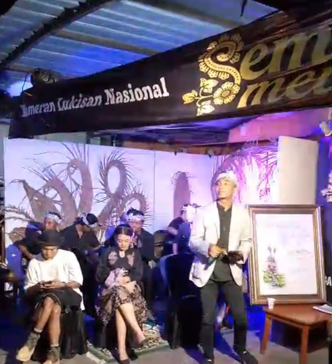 penutupan-pameran-lukisan-nasional-“semerbak-mewangi”di-galery-moses-misdy-ketapang-banyuwangi