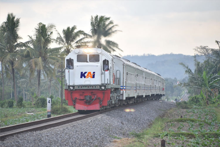 rencana-penutupan-total-jalur-gumitir-jember-banyuwangi, kai-daop-9-siap-tambah-perjalanan-–-times-banyuwangi