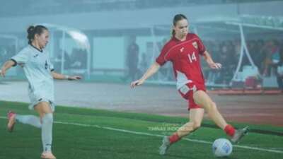 siapakah-isa-guusje-warps?-pencetak-gol-kemenangan-timnas-indonesia-putri-atas-kirgistan