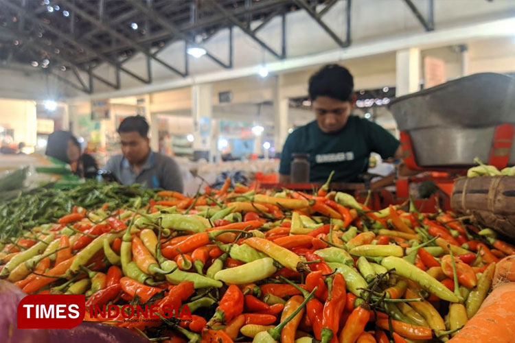 harga-pangan-terkini:-bawang-merah-dan-cabai-rawit-turun,-beras-berfluktuasi-–-times-banyuwangi
