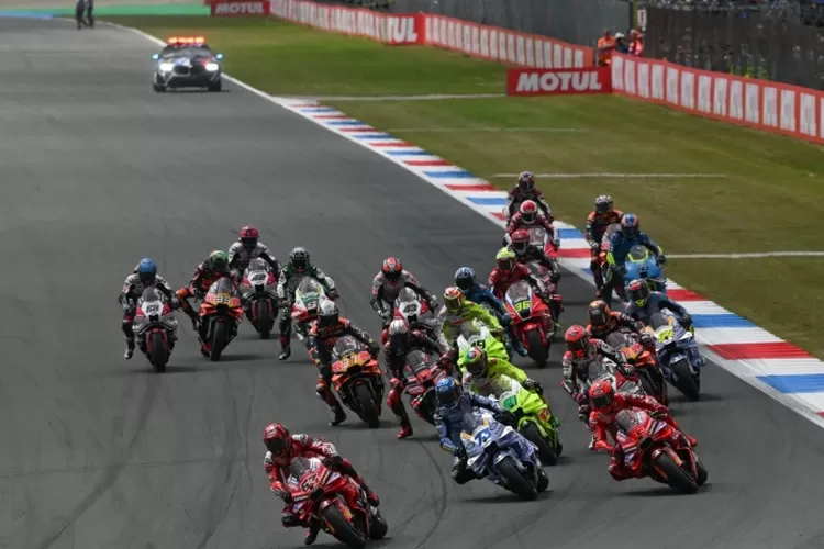 patah-tulang-saat-balapan,-alex-marquez-bikin-kabar-mengejutkan-di-media-sosial