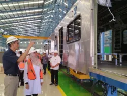 Didominasi Ratusan Tenaga Kerja Lokal, INKA Banyuwangi Targetkan Produksi 250 Gerbong Per Tahun