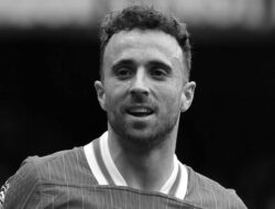 Striker Liverpool Diogo Jota Meninggal dalam Kecelakaan Mobil – TIMES Banyuwangi