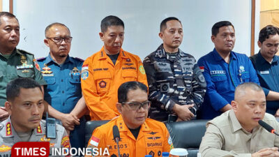 tim-sar-gabungan-perbesar-operasi-pencarian-korban-kmp-tunu-pratama-jaya-–-times-banyuwangi