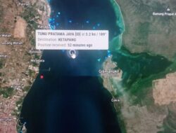 Detik-detik Kapal Tenggelam di Selat Bali, Black Out Lalu Terbalik