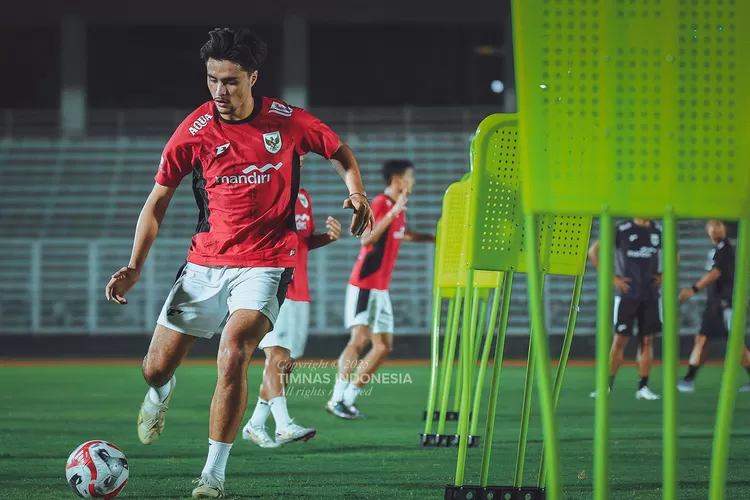 prediksi-susunan-pemain-timnas-indonesia-u-23-di-piala-aff-u-23-2025,-pemain-naturalisasi-jadi-tumpuan-lini-depan