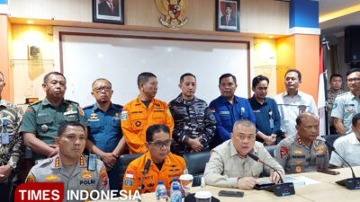 menhub-dudy-purwagandhi-minta-proses-pencarian-korban-kmp-tunu-pratama-jaya-dilakukan-dengan-maksimal-–-times-banyuwangi