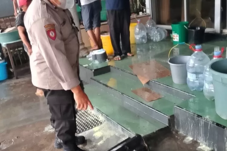 kerugian-ksp-bmt-ugt-capai-rp-150-juta,-polisi-pastikan-api-berasal-dari-korsleting-listrik