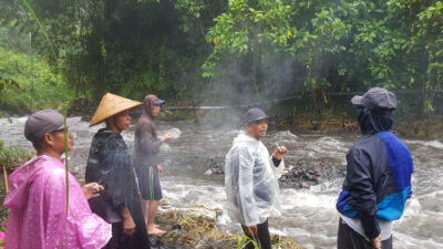 pasca-banjir,-warga-desa-sumberbulu-songgon-banyuwangi-kesulitan-air-bersih-–-times-banyuwangi
