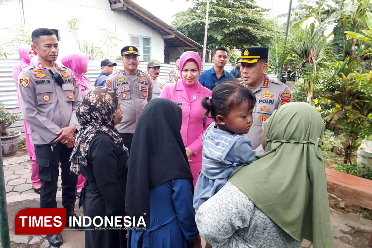 beasiswa-polresta-banyuwangi-untuk-anak-korban-kmp-tunu-pratama-jaya-–-times-banyuwangi