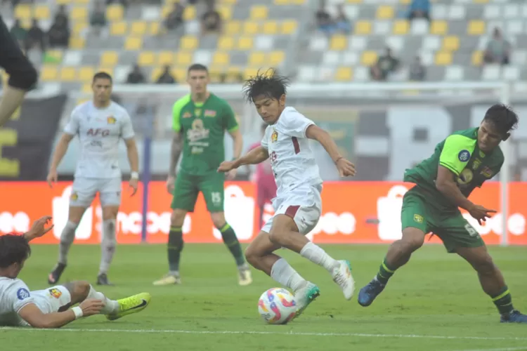 persebaya-dan-malut-united-dicoret-dari-acc-2025,-erick-thohir:-kita-jalan-terus