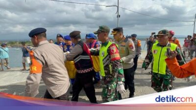 nelayan-temukan-jenazah-diduga-korban-kmp-tunu-pratama-jaya