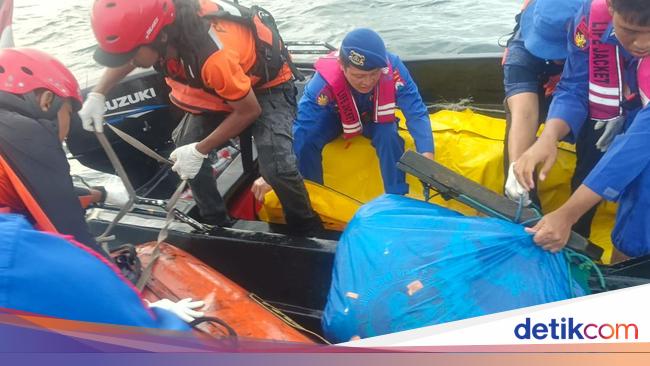 jenazah-ke-10-kmp-tunu-pratama-ditemukan,-laki-laki-bercelana-pendek