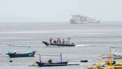 operasi-sar-kmp-tunu-pratama-jaya-diperpanjang,-bupati-ipuk-berharap-membawa-hasil-optimal
