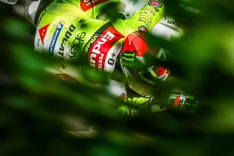 the-power-of-kepepet,-fabio-di-giannantonio-tampil-perkasa-di-fp1-motogp-sachsenring-jerman-2025,-marc-marquez-anjlok-ke-posisi-3