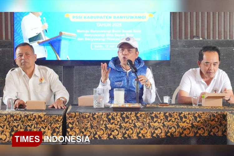 askab-pssi-banyuwangi-optimistis-wujudkan-industri-sepak-bola-–-times-banyuwangi