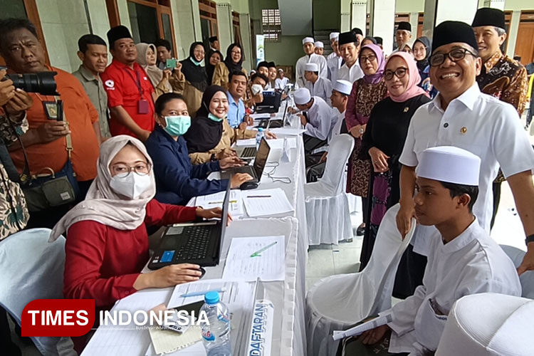 menteri-pmk-ri-pratikno-kunjungi-ponpes-di-kediri,-pastikan-kesiapan-pkg-–-times-banyuwangi