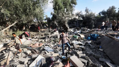 rudal-israel-hamtam pasar-dan-titik distribusi-air-di-gaza,-95-orang-meninggal-–-times-banyuwangi
