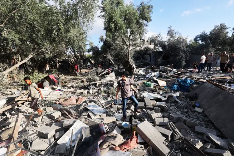 rudal-israel-hamtam pasar-dan-titik distribusi-air-di-gaza,-95-orang-meninggal-–-times-banyuwangi