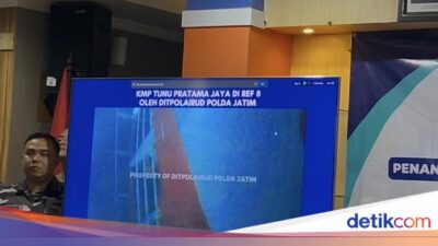 penampakan-bangkai-kmp-tunu-pratama-jaya-terbalik-di-kedalaman-45-meter