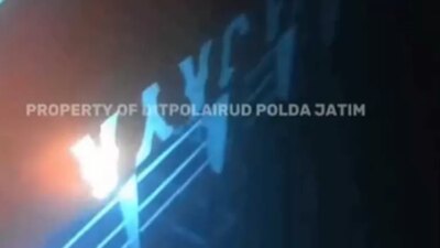 kmp-tunu-ditemukan-tengkurap-di-dasar-laut-selat-bali,-diduga-masih-ada-17-penumpang-terjebak