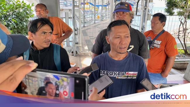 tanpa-sosialisasi,-larangan-kapal-lct-picu-kemacetan-5-km-di-ketapang