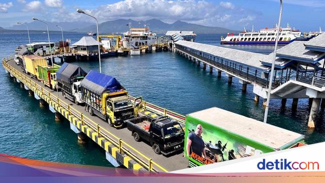 kemacetan-di-pelabuhan-ketapang-banyuwangi