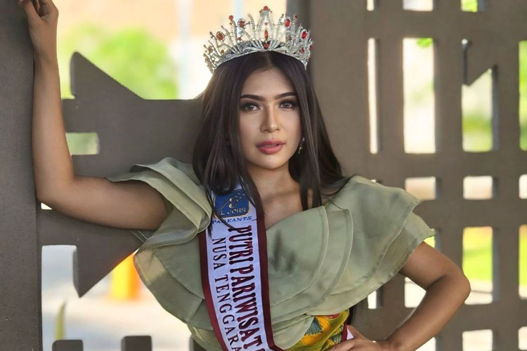 putri-pariwisata-indonesia-ntb-2025,-mia-maharani-dewi-dorong-transformasi-pariwisata-dan-pendidikan-–-times-banyuwangi