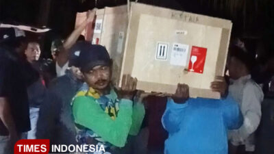keluarga-sambut-histeris-jasad-pmi-asal-kota-banjar-yang-meninggal-di-hongkong-–-times-banyuwangi