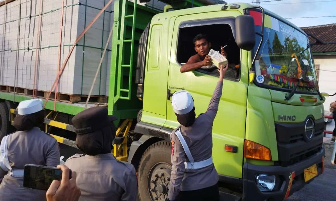 masyarakat-hendak-ke-bali-diimbau-lewat-jalur-jember,-tunda-perjalanan-ke-bali-jika-tak-mendesak