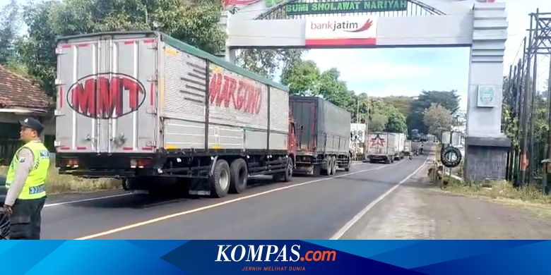 kemacetan-ekstrem-di-pelabuhan-ketapang,-kendaraan-mengular-hingga-perbatasan-banyuwangi-situbondo