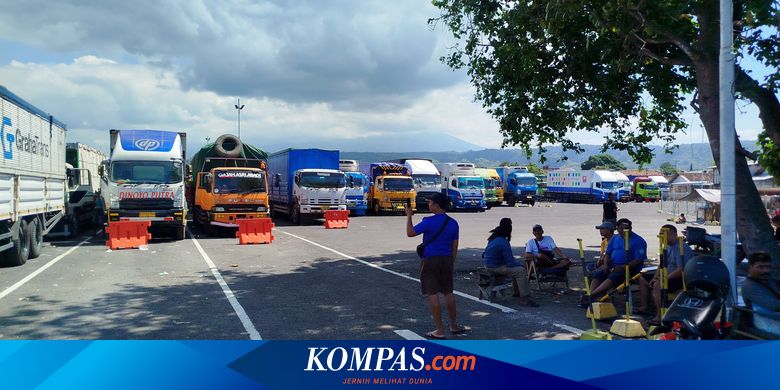 tertahan-2-hari-akibat-kemacetan-ekstrem-di-pelabuhan-ketapang,-sopir-truk:-uang-makan-menipis