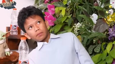 disiksa,-diusir,-ngamen-demi-bayar-utang!-farel-bongkar-luka-masa-kecil-di-podcast-denny-sumargo,-netizen:-anak-ini-terlalu-kuat-untuk-usianya