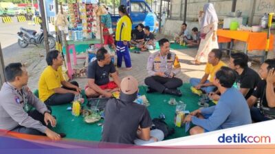satlantas-banyuwangi-sosialisasikan-operasi-patuh-semeru-ke-sopir-truk