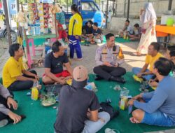 Ngopi Bareng Sopir Truk, Satlantas Banyuwangi Sosialisasikan Operasi Patuh Semeru 2025