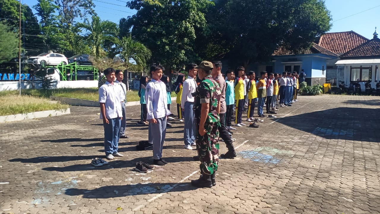 seleksi-paskibra-kecamatan-wongsorejo-2025-rampung,-45-siswa-terbaik-siap-kibarkan-merah-putih