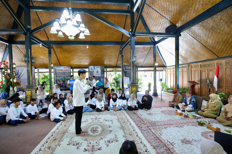 lewat-rembuk-anak,-pelajar-banyuwangi-suarakan-perubahan-dari-cyberbullying-hingga-masa-depan-daerah-–-times-banyuwangi