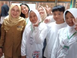 Tiga Siswa MTs Darun Najah Wakili Kemenag dalam Rembuk Anak Banyuwangi 2025