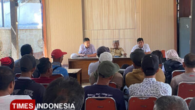 nelayan-muncar-laporkan-dugaan-pagar-laut-budidaya-kerang-pt-disthi-mutiara-suci-–-times-banyuwangi