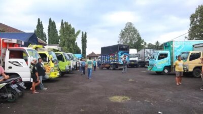 pengalihan-jalur-gumitir:-truk-berat-dilarang-lewat-bondowoso-situbondo,-wajib-putar-probolinggo!