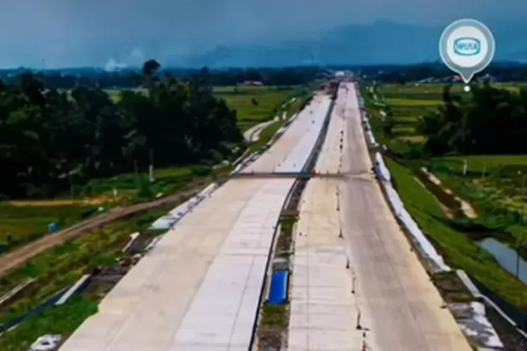 heboh!-macan-putih-geruduk-proyek-tol-probowangi,-tantang-gubernur-dan-minta-mabes-polri-turun-tangan