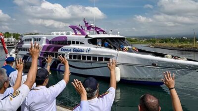 antrean-ketapang-bali-bikin-capek?-coba-rute-baru-kapal-cepat-banyuwangi–denpasar-ini!